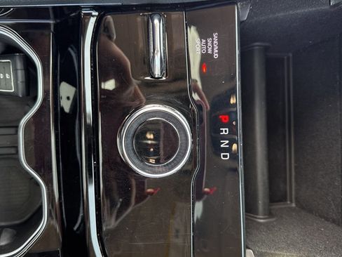 Used 2022 Jeep Grand Cherokee Limited image 17