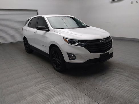 Used 2020 Chevrolet Equinox LT w/ Sport Edition FWD image 13