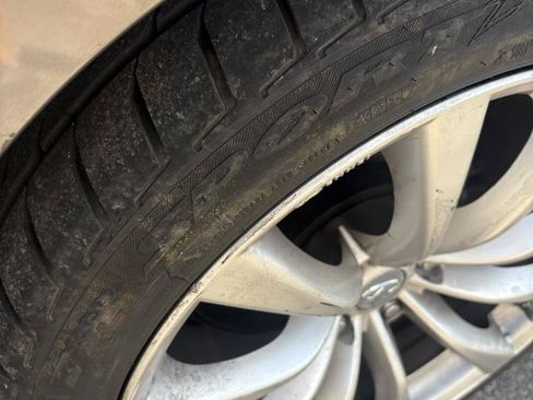 Used 2010 INFINITI G37 Convertible w/ Premium Pkg RWD image 5