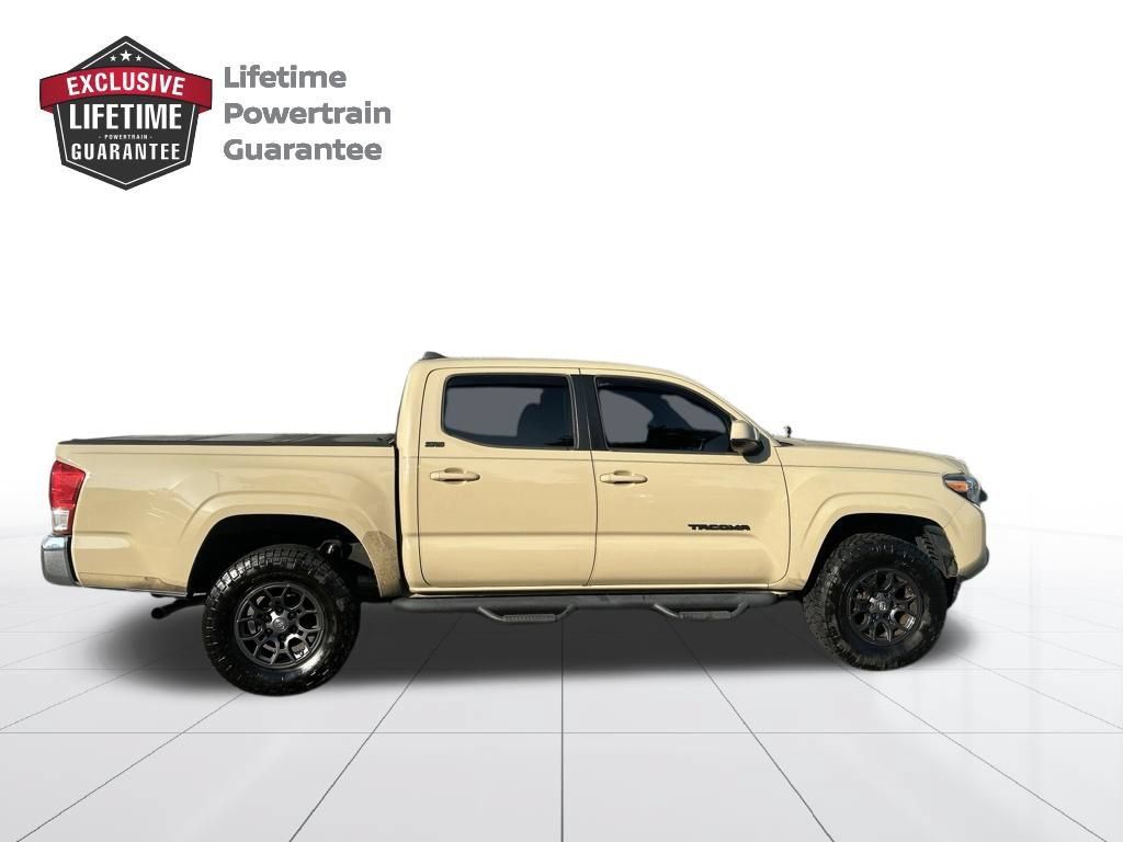 Used 2016 Toyota Tacoma SR5 w/ Towing Package RWD image 6
