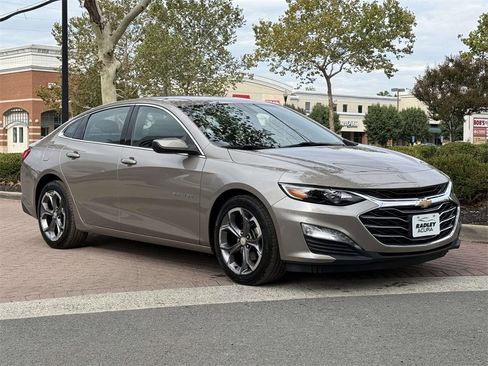 Used 2023 Chevrolet Malibu LT w/ Driver Confidence Package image 1