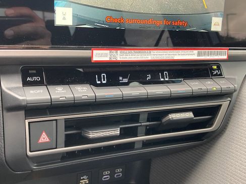 New 2026 Toyota Camry SE image 24