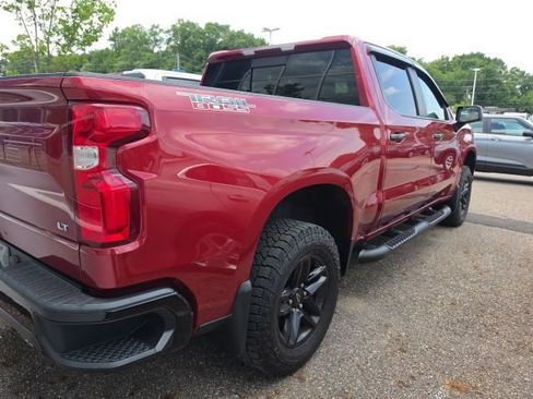Used 2020 Chevrolet Silverado 1500 LT Trail Boss AWD/4WD image 3