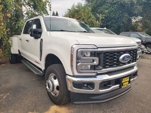 Used 2026 Ford F350 Lariat w/ Chrome Package AWD/4WD image 1