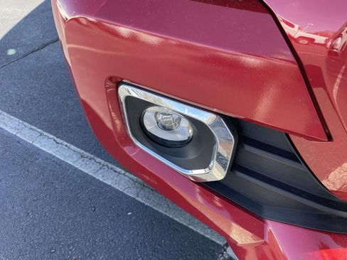 Used 2023 Toyota Tacoma Limited image 19