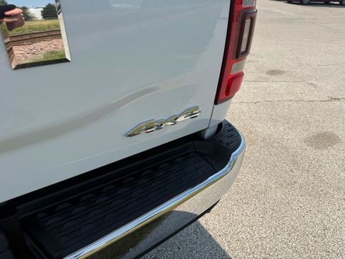 Used 2022 RAM 2500 Big Horn w/ Level 1 Equipment Group AWD/4WD image 26