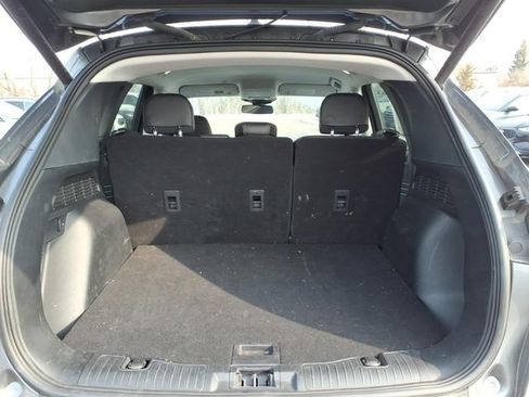 Used 2021 Ford Escape Titanium image 5