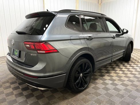 Used 2021 Volkswagen Tiguan SE R-Line image 20
