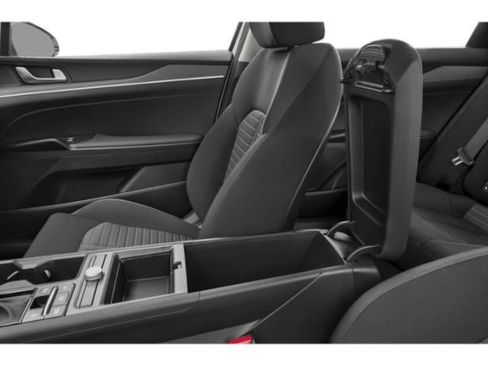 Used 2025 Kia K5 LXS image 13