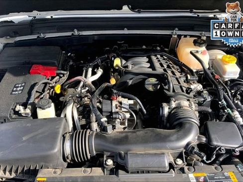 Used 2021 Jeep Wrangler Unlimited Rubicon w/ Xtreme Recon 35" Tire Package image 9