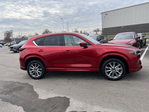 New 2025 MAZDA CX-5 AWD 2.5 S w/ Premium Plus Pkg image 5