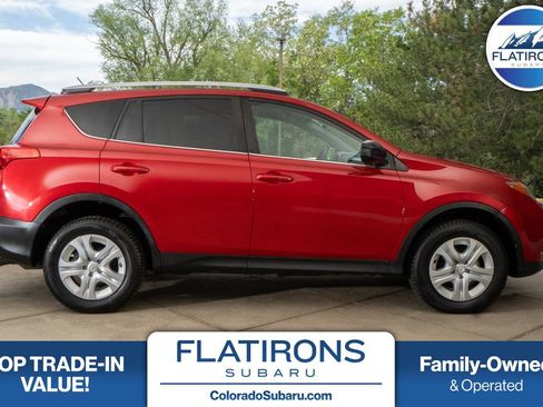 Used 2014 Toyota RAV4 LE AWD/4WD image 1