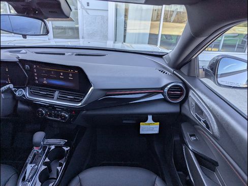 New 2026 Chevrolet Trax RS w/ Driver Confidence Package image 4