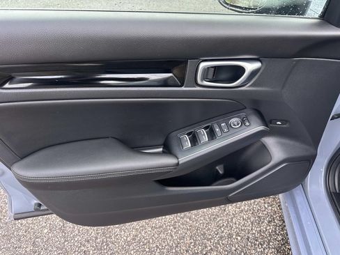 Used 2024 Honda Civic Touring image 18