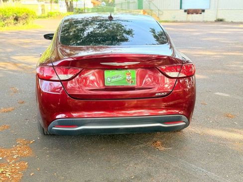 Used 2016 Chrysler 200 Limited w/ Anniversary Edition FWD image 6