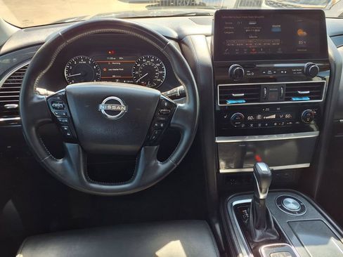 Used 2021 Nissan Armada SV w/ SV Appearance Package RWD image 14