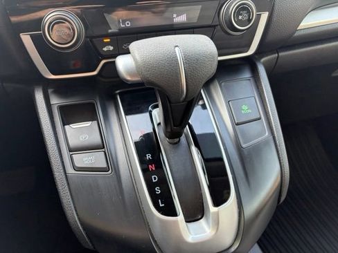 Used 2019 Honda CR-V LX image 16