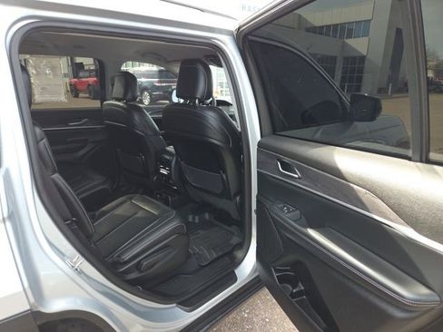 Used 2023 Jeep Grand Cherokee L Limited w/ Trailer Tow Group (B) image 46