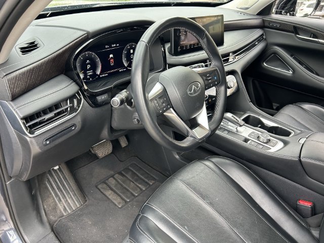 Used 2023 INFINITI QX60 Sensory w/ Cargo Package AWD/4WD image 19