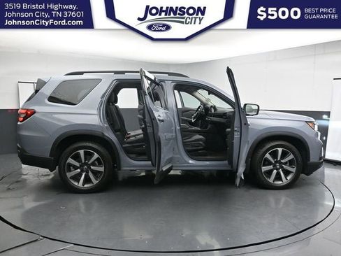 Used 2023 Honda Pilot Elite image 39