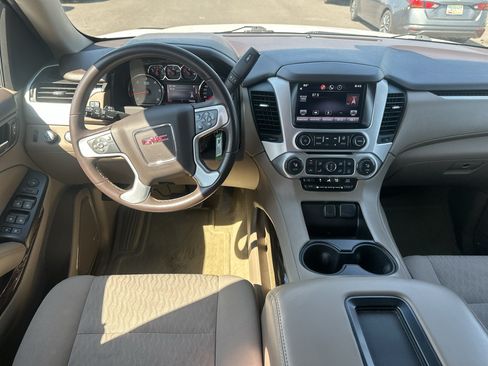 Used 2015 GMC Yukon SLE w/ Driver Alert Package AWD/4WD image 21
