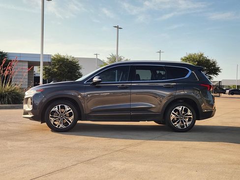 Used 2020 Hyundai Santa Fe Limited FWD image 4