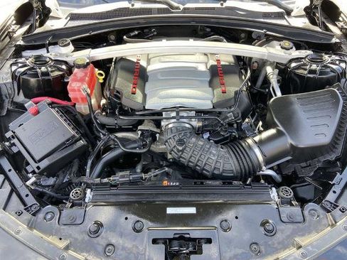 Used 2023 Chevrolet Camaro LT w/ Technology Package image 25