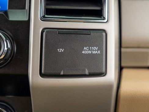 Used 2020 Ford F350 Lariat w/ Lariat Value Package image 22