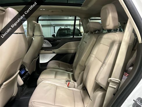 Used 2023 Lincoln Aviator Reserve w/ Equipment Group 201A image 24