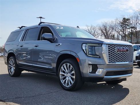 Used 2022 GMC Yukon XL Denali image 4