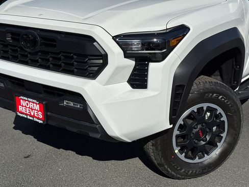 New 2026 Toyota Tacoma TRD Off-Road image 3