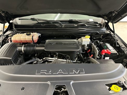 Used 2019 RAM 1500 Big Horn image 34