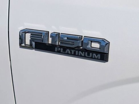 Used 2018 Ford F150 Platinum w/ Equipment Group 701A Luxury image 23