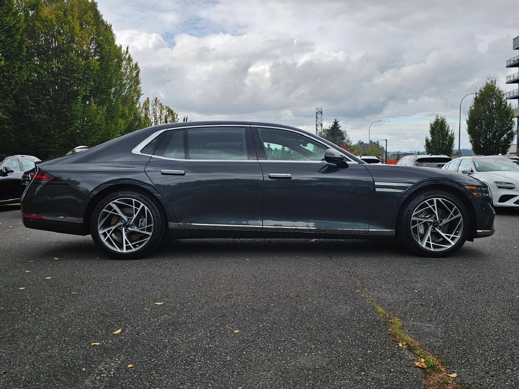 Certified 2023 Genesis G90 3.5T AWD/4WD image 4