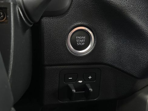 Certified 2024 Toyota Tundra SR5 AWD/4WD image 17