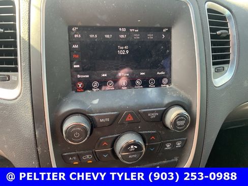 Used 2019 Dodge Durango SXT image 11