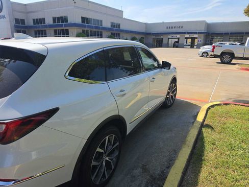 Used 2022 Acura MDX FWD w/ Technology Package image 4