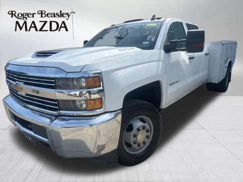 Used 2017 Chevrolet Silverado 3500 W/T w/ WT Convenience Package AWD/4WD image 1