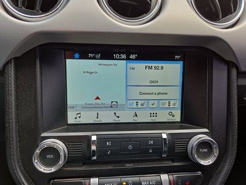 Used 2016 Ford Mustang GT Premium image 18