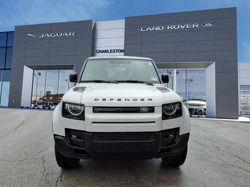 New 2026 Land Rover Defender 110 X-Dynamic SE AWD/4WD image 8