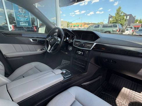 Used 2012 Mercedes-Benz E 350 4MATIC Sedan image 12