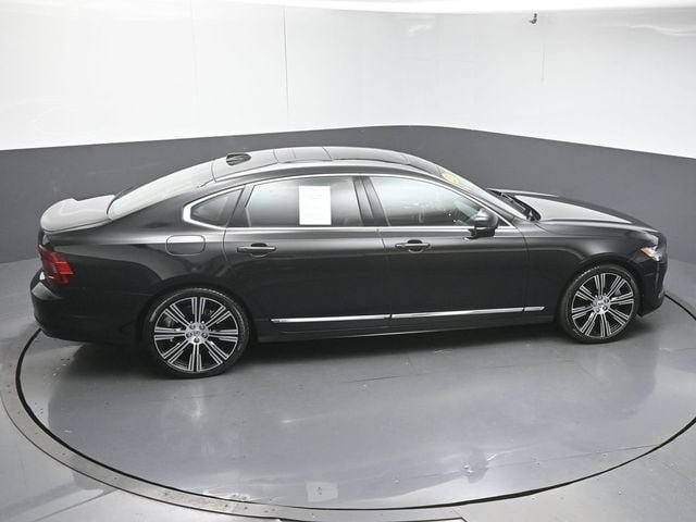 Used 2023 Volvo S90 B6 Plus AWD/4WD image 48