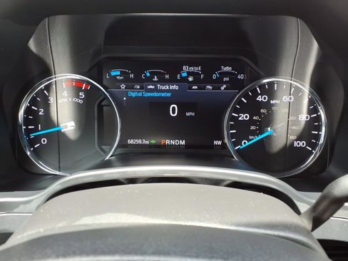 Used 2021 Ford F250 Lariat w/ Lariat Value Package AWD/4WD image 32