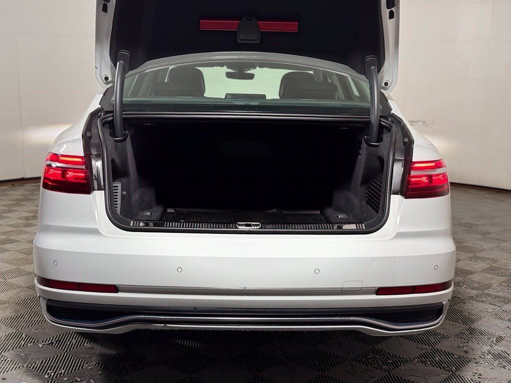 Used 2023 Audi A8 L 3.0T AWD/4WD image 6