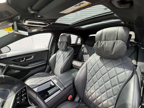 Used 2022 Mercedes-Benz S 580 4MATIC Sedan image 25