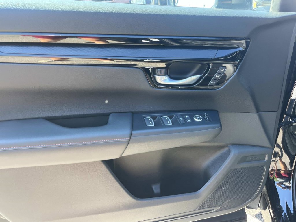 Used 2024 Honda CR-V Sport Touring image 32