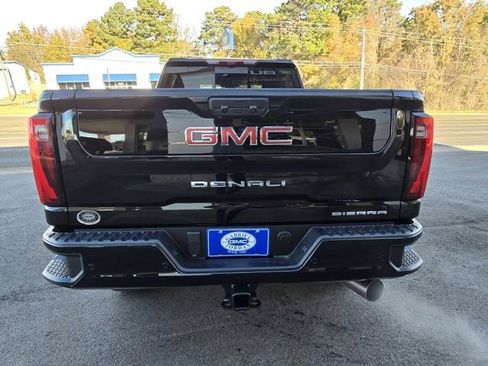 New 2025 GMC Sierra 2500 Denali w/ Denali Reserve Package image 4