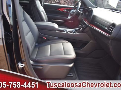 Certified 2026 Chevrolet Traverse Z71 w/ Driver Confidence Package AWD/4WD image 26