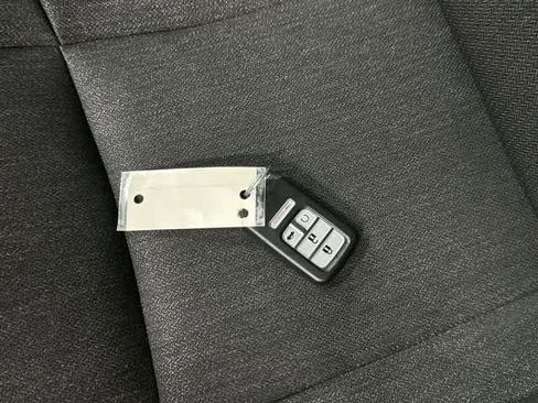 Used 2025 Honda Accord SE image 31