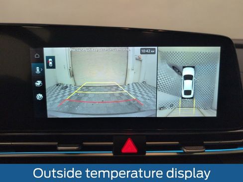 Used 2024 Hyundai Elantra Limited image 34